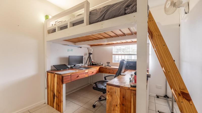 2 Bedroom Property for Sale in Stellenbosch Central Western Cape
